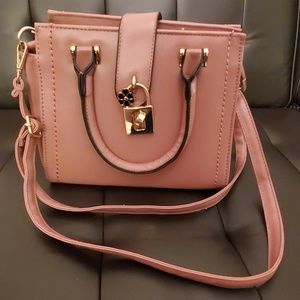 womens hand bag